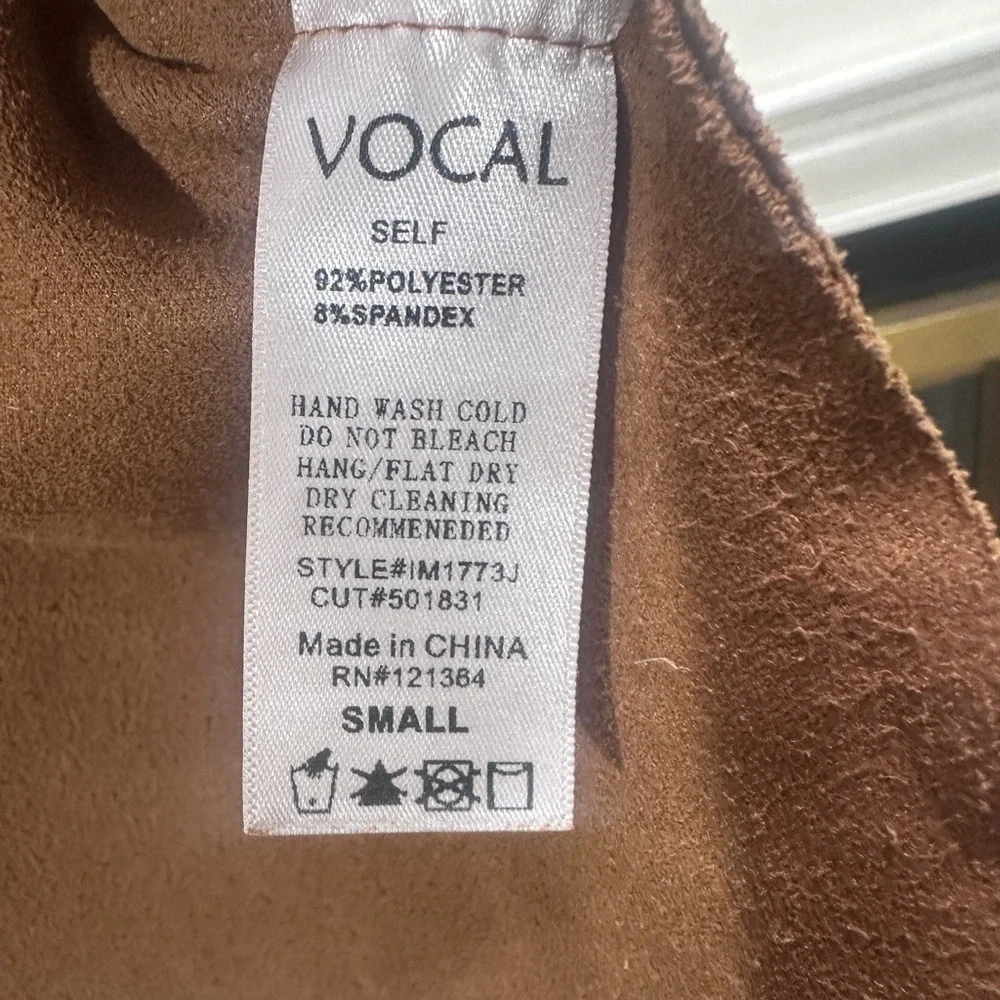 Vocal Faux Suede Fringe Open Front Jacket – Size Small - Picture 15 of 16
